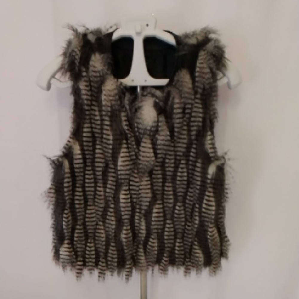 Mossimo Supply Co. Black and White Faux Fur Vest
